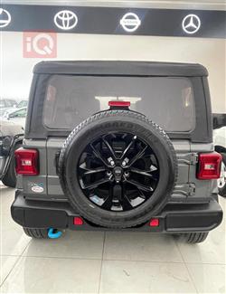 جیپ رانگلەر